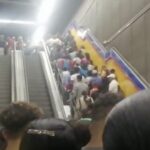 Avería en segunda línea del Metro deja varadas a decenas de personas