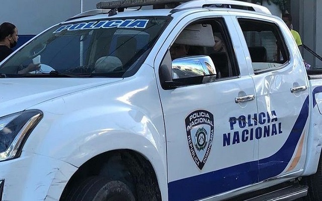 Camioneta-de-la-Policia-Nacional