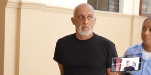 PROFESOR-AGRESOR