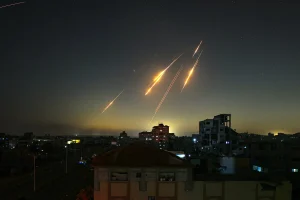 AFP__20250614__62CH8WD__v2__HighRes__TopshotPalestinianIsraelIranConflict-scaled