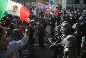w980-2025-06-10T012849Z_873647701_RC2DZEA86937_RTRMADP_3_USA-MIGRATION-PROTEST-LOS-ANGELES